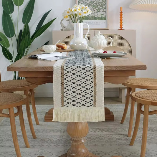 30*180CM Boho Macrame Table Runner ,Cotton Linen Bicolor Stitching Tassel Table Cloth ​For Farmhouse Wedding Dining Table Decor